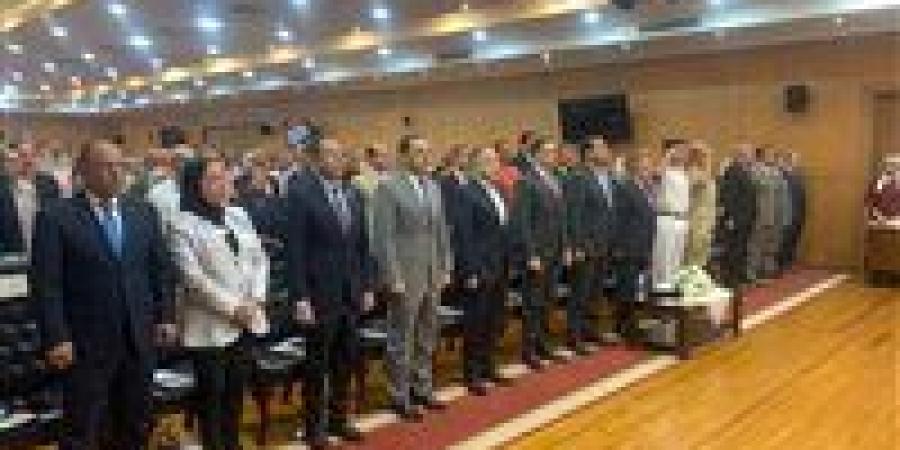 قرارات حاسمة من المجلس التنفيذي ببورسعيد.. إحالة مسئولين للتحقيق وتخصيص أرض جديدة لإسكان الشباب - الكويت الاخباري