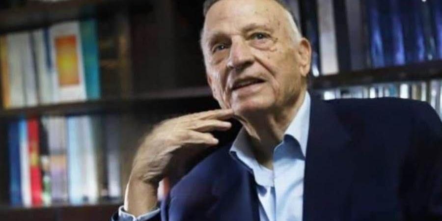 وفاء عامر تنعى والد تامر عبدالمنعم - الكويت الاخباري