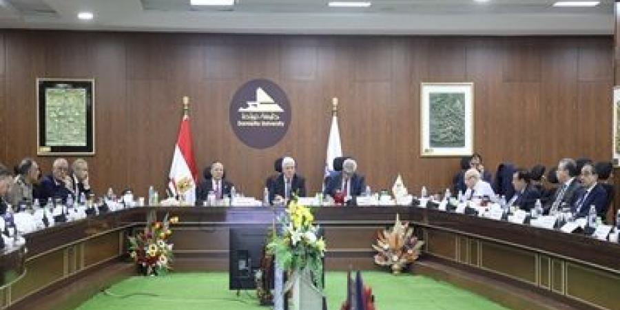 التعليم العالي: إعفاء أبناء الشهداء والمصابين بعجز كلى من مصروفات الجامعات - الكويت الاخباري