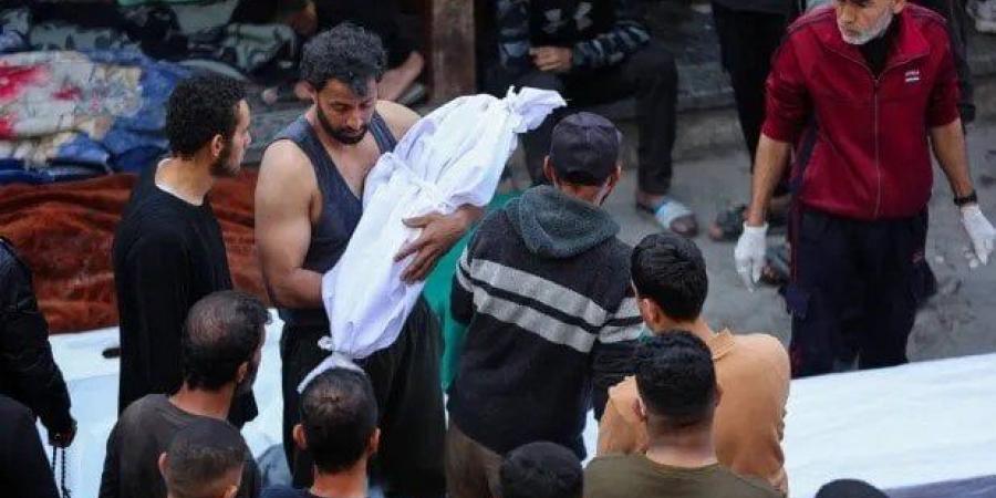استشهاد 13 فلسطينيا في قصف إسرائيلي لمنتظري المساعدات بجنوب غزة - الكويت الاخباري