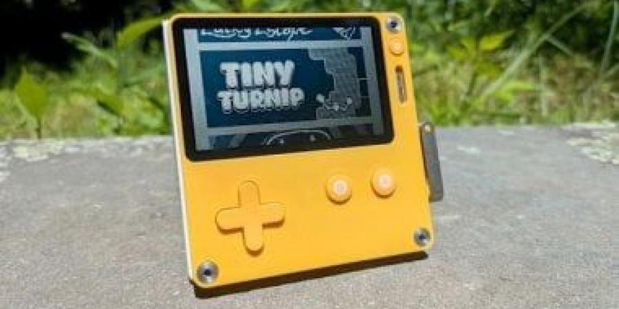 مراجعة Playdate الموسم 2: مغامرات Tiny Turnip والكلب "المحظوظ" - الكويت الاخباري