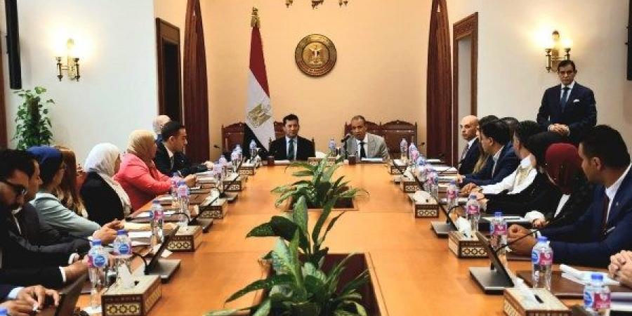 تعزيز التعاون بين الشباب والرياضة والخارجية - الكويت الاخباري