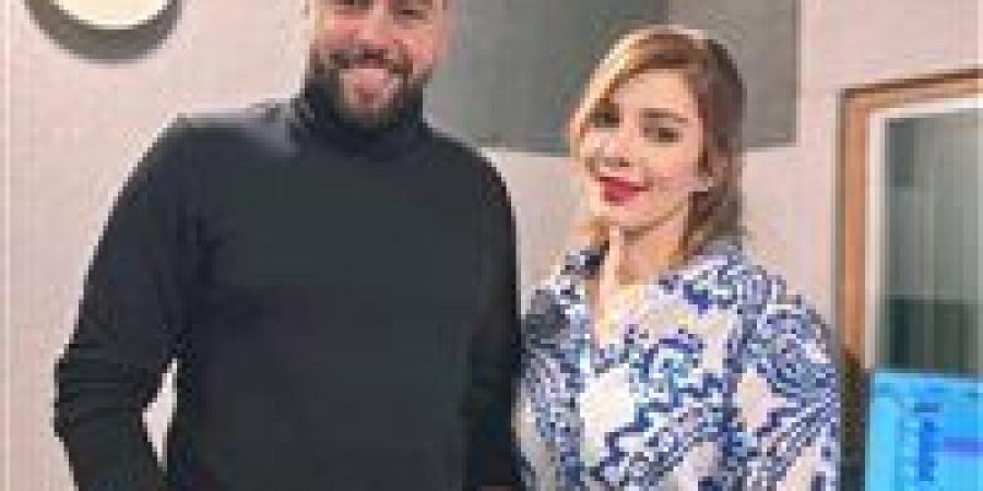 مدين يوقّع الأغنية الرئيسية في ألبوم أصالة "ضريبة البعد".. لحن مؤثر يعكس وجع الفُقد والاشتياق - الكويت الاخباري
