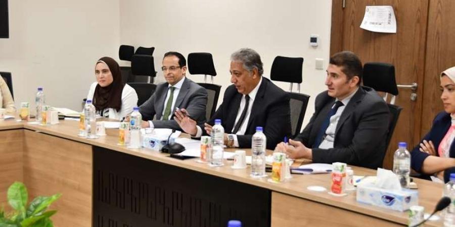 الجيولوجي علاء البطل: البنك الأوروبي لإعادة الإعمار من شركاء التنمية الاستراتيجيين لـ"البترول" - الكويت الاخباري