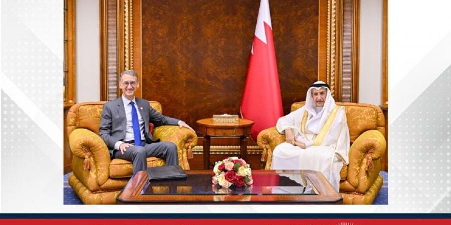 الشيخ خالد بن عبد الله يلتقي السفير الأمريكي.. ويؤكد: تطور مستمر في العلاقات مع الولايات المتحدة يعكس الشراكة الاستراتيجية الوثيقة بين البلدين الصديقين - الكويت الاخباري