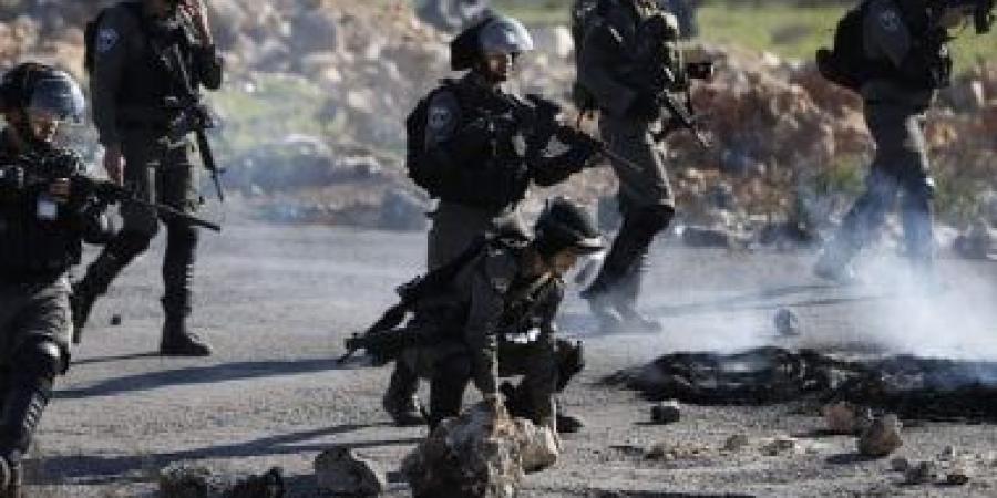 الاحتلال الإسرائيلى يعتقل 20 فلسطينيا من عدة مناطق بالضفة الغربية - الكويت الاخباري