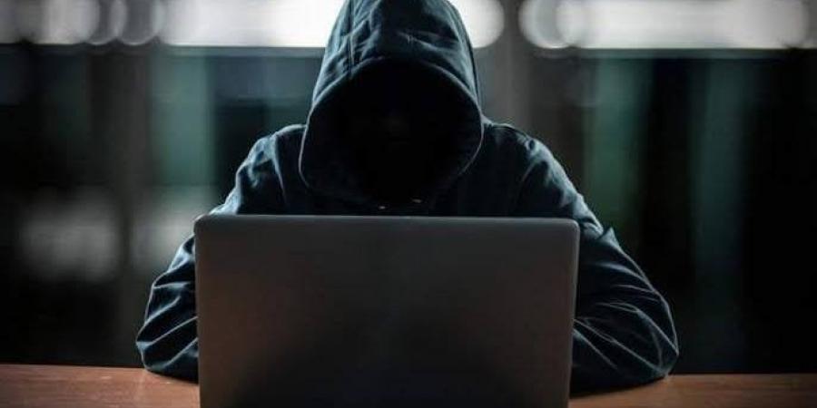 فرص سفر وهمية.. القبض على «مستريح السلام» بتهمة النصب على المواطنين - الكويت الاخباري