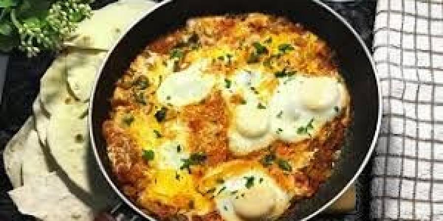 طريقة عمل بيض بالطماطم شكشوكة.. صباح الخير مع طعم فريد - الكويت الاخباري