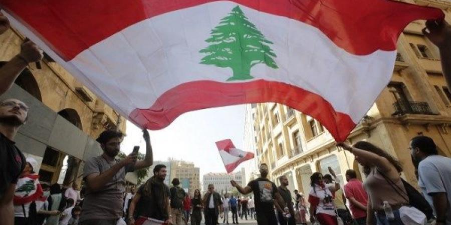 محلل سياسي عن لبنان: خيار السلم أو الحرب يتطلب حكمة ومسؤولية وطنية - الكويت الاخباري