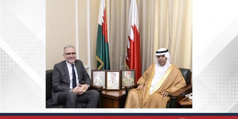 وزير شؤون الدفاع يستقبل سفير المملكة المغربية الشقيقة لدى مملكة البحرين - الكويت الاخباري