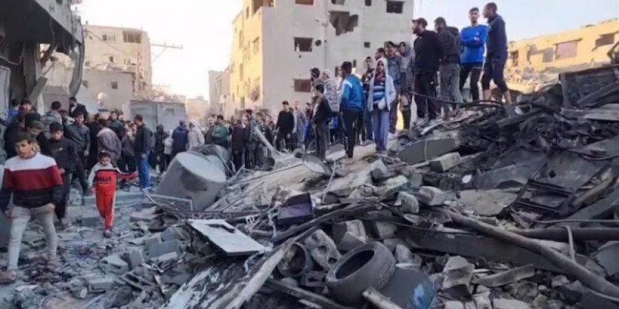 «الكتاب العرب» يدين الانتهاكات الإسرائيلية ضد الفلسطينيين ويصفها بـ«الإبادة الجماعية» - الكويت الاخباري