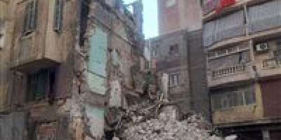 انهيار عقار قديم بحي الجمرك غرب الإسكندرية دون إصابات - الكويت الاخباري