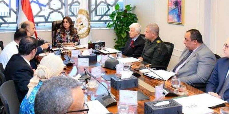 منال عوض تترأس أول إجتماع لمجلس إدارة تنظيم إدارة المخلفات - الكويت الاخباري