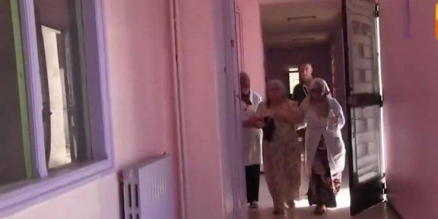 25 عامًا في عزلة.. قصة سيدة جزائرية حبست نفسها بسبب رسوب في البكالوريا - الكويت الاخباري
