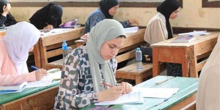 مؤسس "حوار مجتمعي تربوي" تطالب بتعميم البكالوريا وإتاحة الثانوية العامة للراسبين فقط - الكويت الاخباري