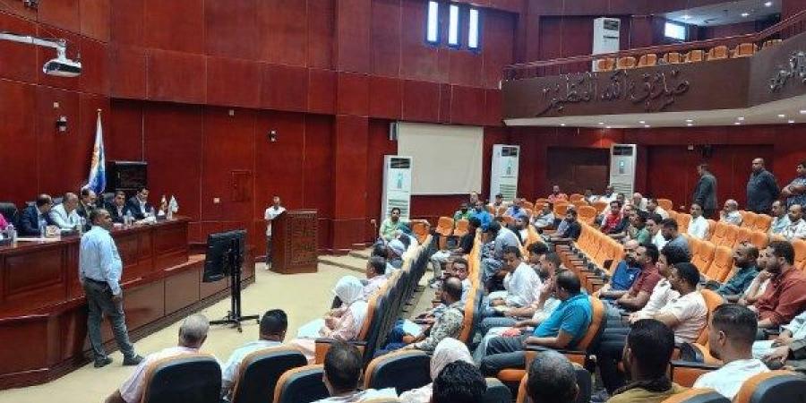 رئيس جهاز بدر: بيع 11 محلًا تجاريًا ومخبز بلدي بمزاد علني بالمدينة - الكويت الاخباري