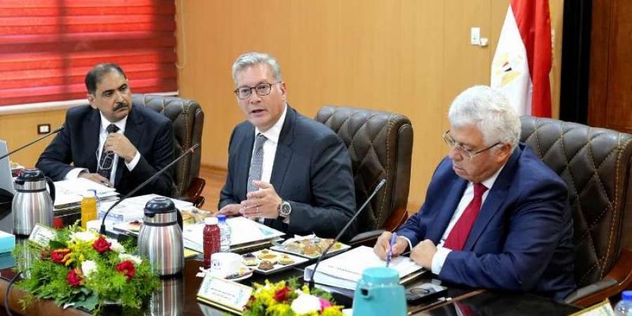 وزير البترول: الاستثمار في البحث العلمي يمثل ركنا أساسيا لنجاح أي منظومة صناعية - الكويت الاخباري