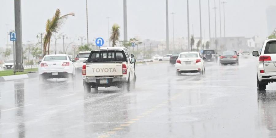 الأرصاد تنبه من هطول أمطار ورياح نشطة على منطقة جازان ‎ - الكويت الاخباري