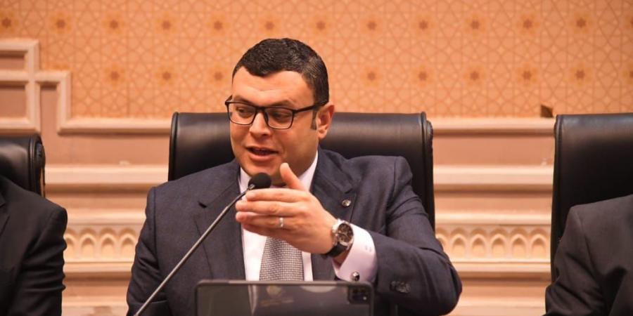 وزير الإسكان يوجه بضرورة الاهتمام بأعمال الصيانة والزراعات بالشروق - الكويت الاخباري