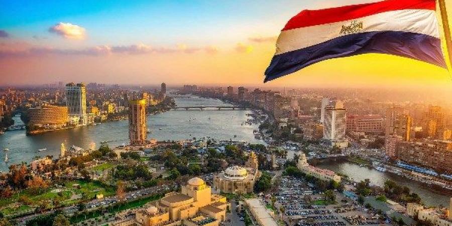انفراجة نقدية مرتقبة.. خبراء: الدولار يتراجع والجنيه يستعيد بريقه.. مؤشرات قوية لعودة العملة المصرية إلى الصدارة - الكويت الاخباري