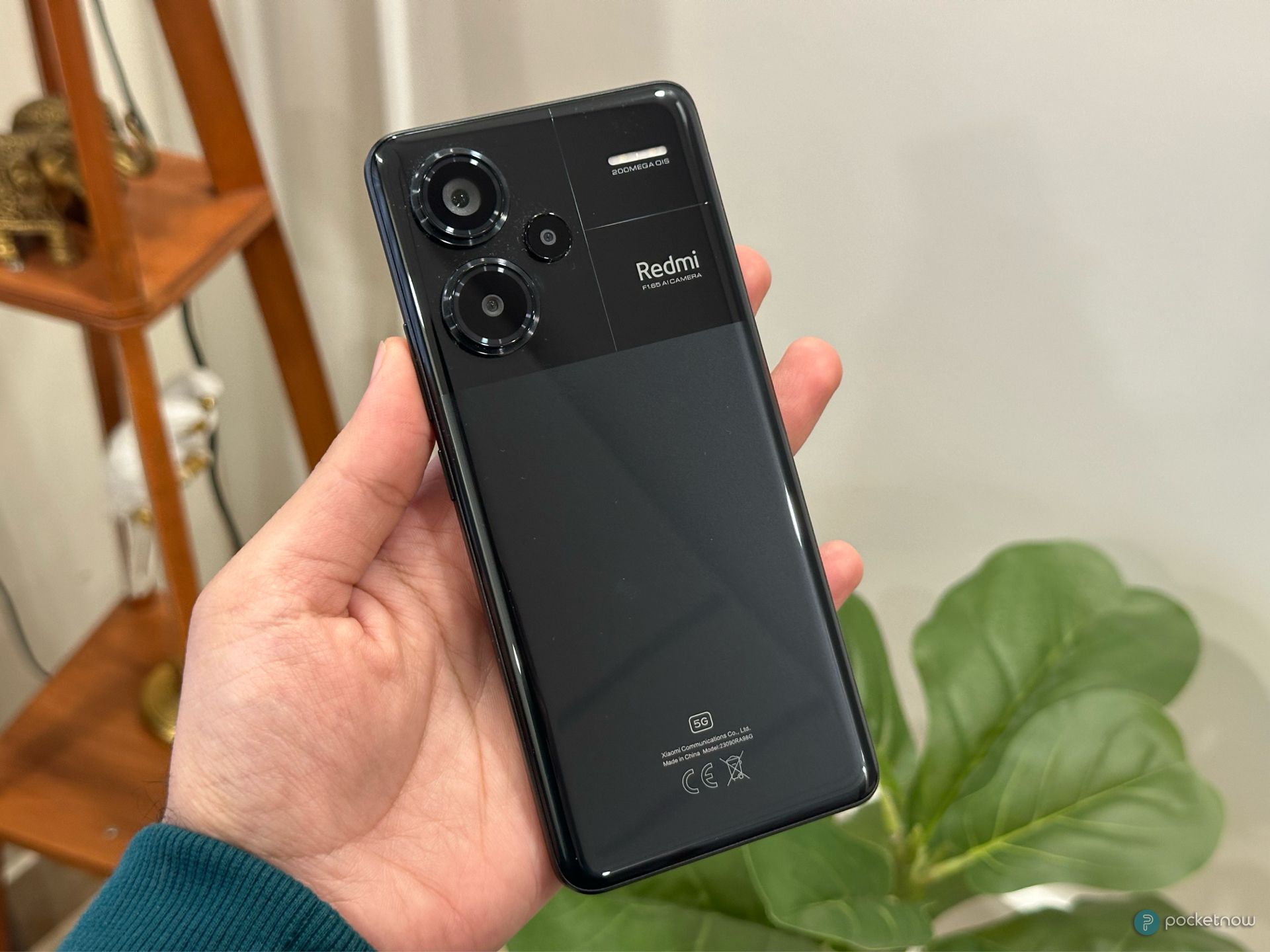 جنرال التصوير من شاومي Redmi Note 13 Pro plus بكاميرا 200MP وشاحن خارق