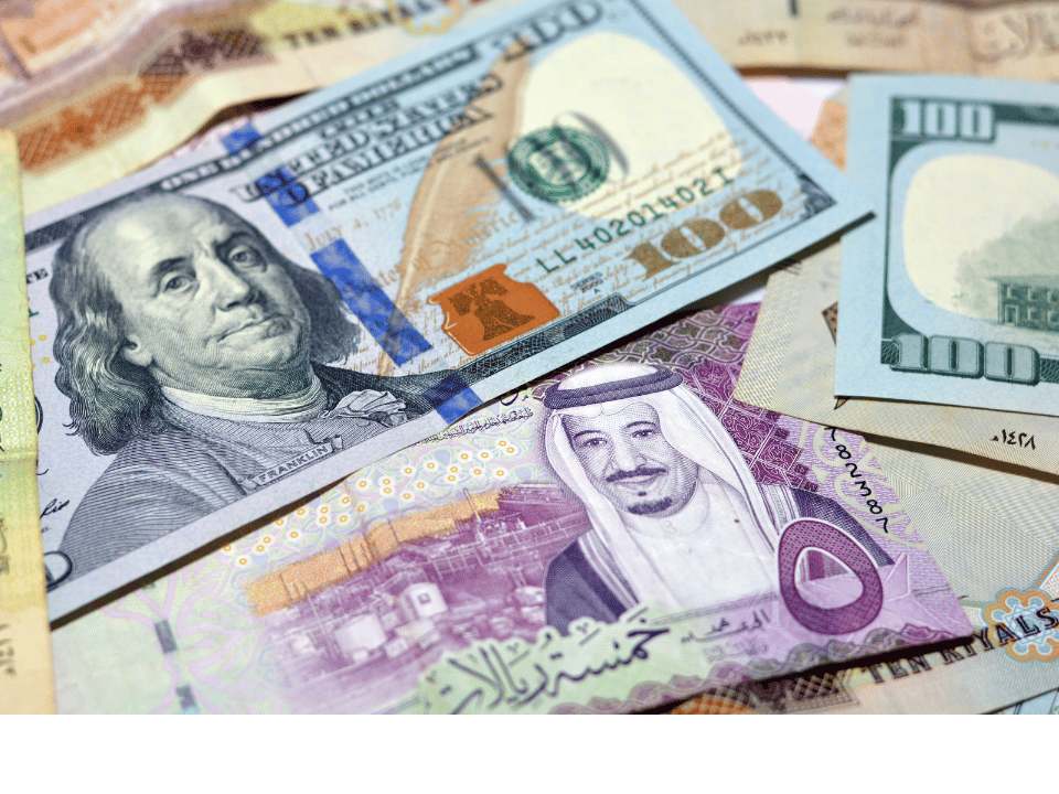 الدولار الأمريكي مقابل الريال السعودي.. التقلبات الاقتصادية وأثرها على الأسواق