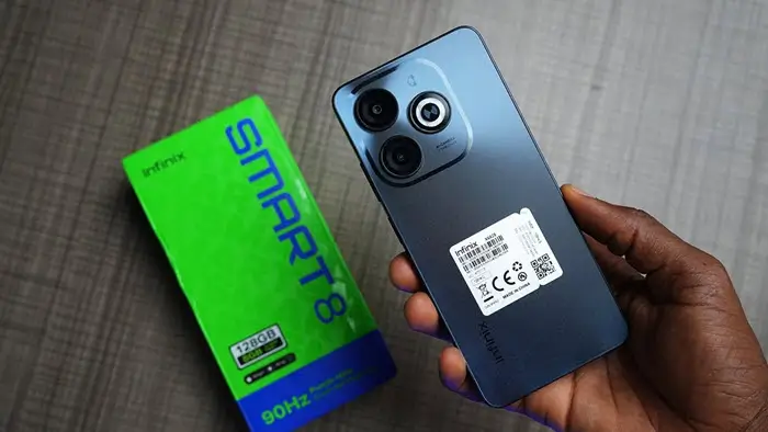 كاميرات ومعالج خراافي.. اليك سعر ومواصفات هاتف Infinix Smart 8 بالدول العربية 2024