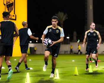 موعد مباراة الاتحاد ضد الرياض في الدوري السعودي 2024/2025 والقنوات الناقلة