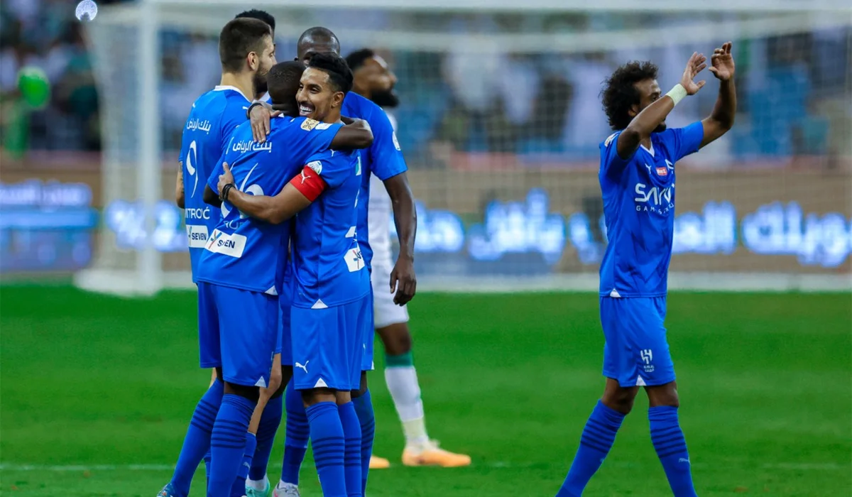 القنوات الناقلة لمباراة الهلال والأهلي السعودي اليوم في دوري روشن والمعلق والتشكيل