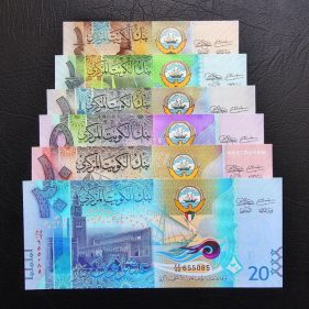 سعر الدينار الكويتي مقابل الجنيه