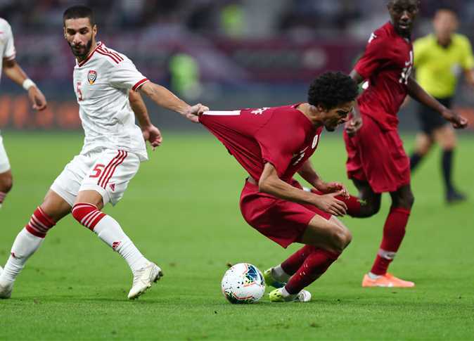 القنوات الناقلة لمباراة الإمارات وقطر اليوم في تصفيات كأس العالم 2026 والتشكيل المتوقع