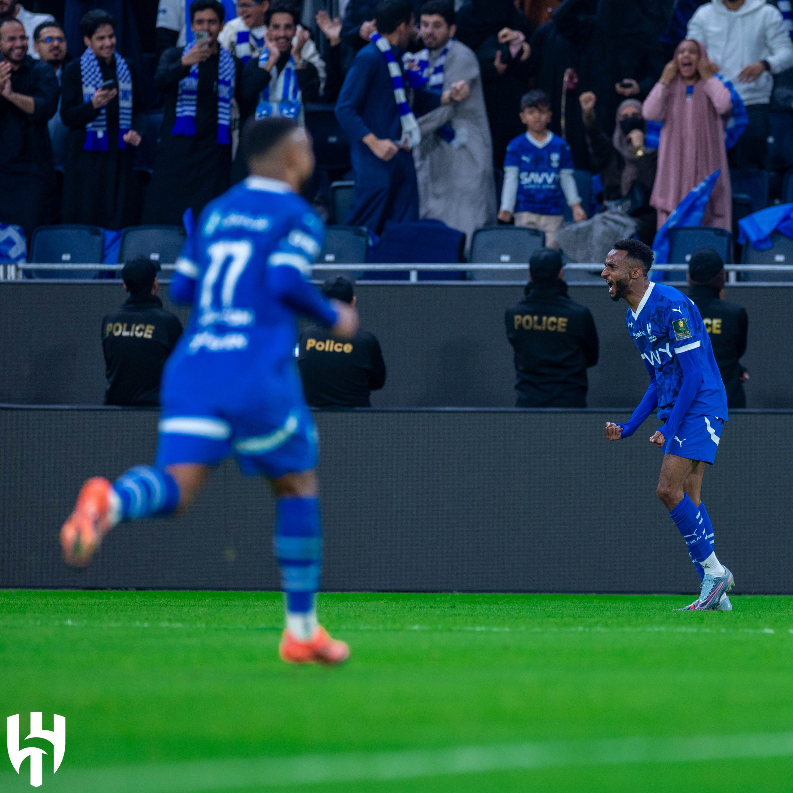 الهلال السعودي يتقدم على الاتحاد في كأس خادم الحرمين الشريفين