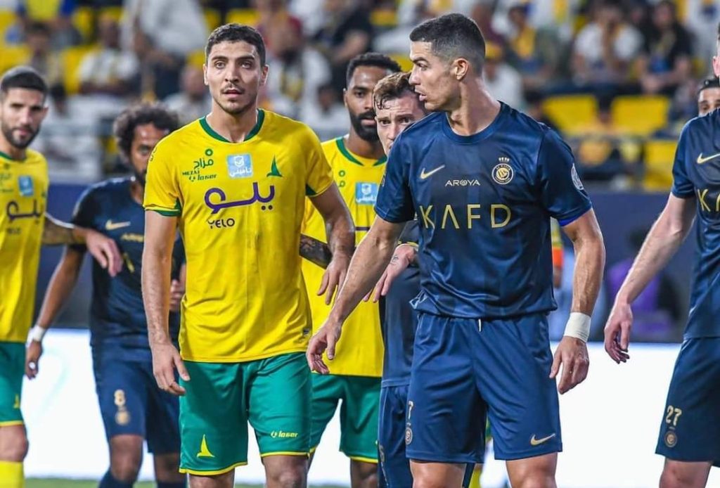 محمد شريف أمام رونالدو.. القنوات الناقلة لمباراة النصر والخليج اليوم الثلاثاء في دوري روشن السعودي