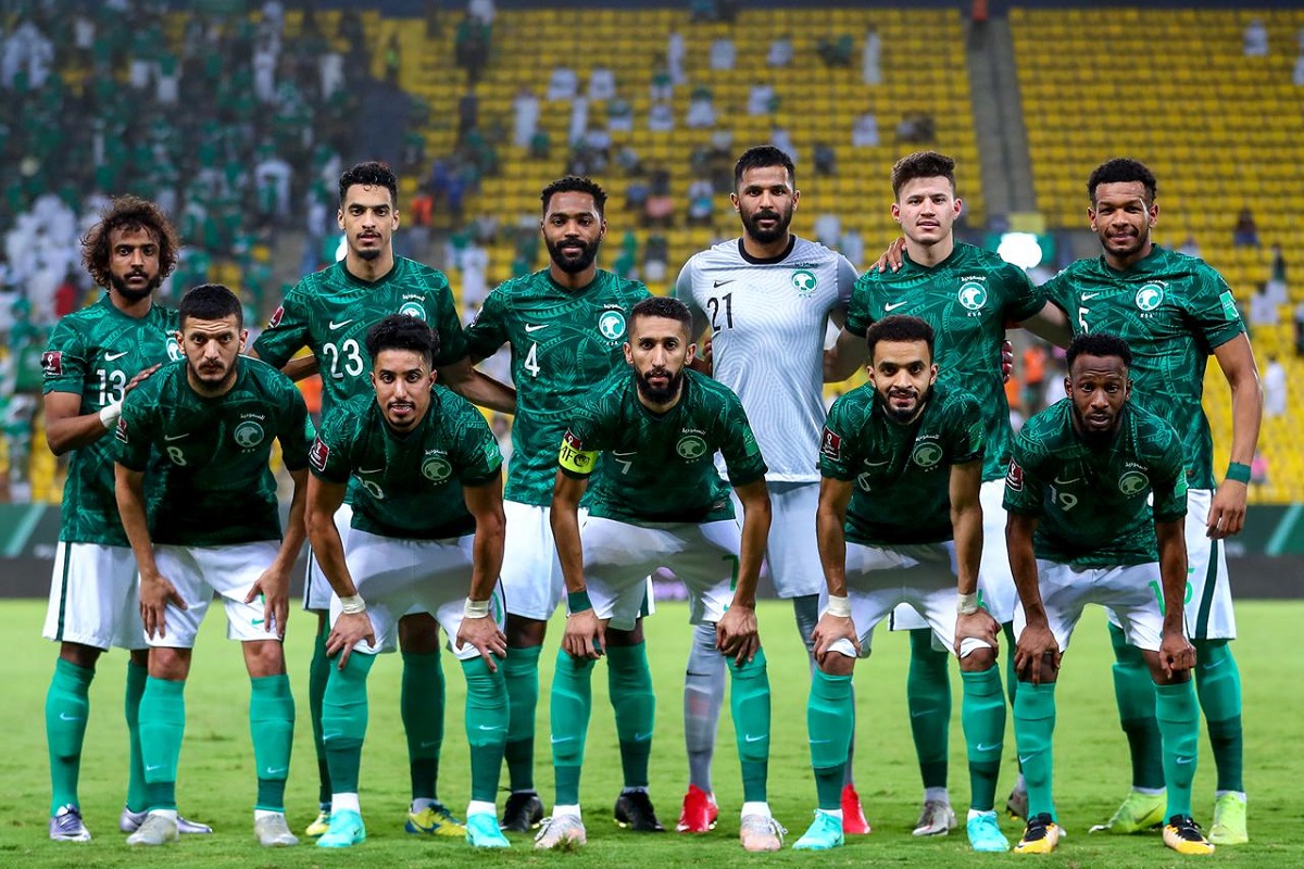 مش على التلفزيون .. القناة الناقلة لمباراة منتخب السعودية ومقدونيا الشمالية الودية