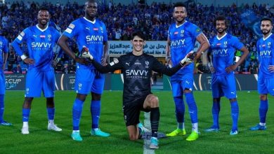 الهلال والأخدود
